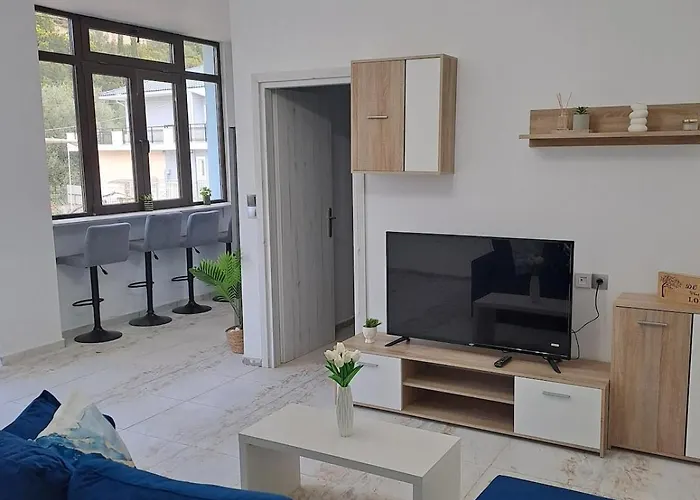 Sun And Salt Of Eleni Apartment