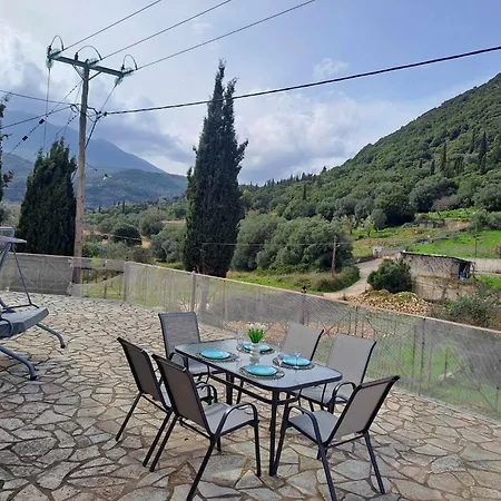 Sun And Salt Of Eleni Apartman