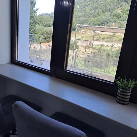 Sun And Salt Of Eleni Apartament *