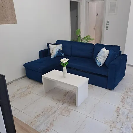 Sun And Salt Of Eleni Apartman